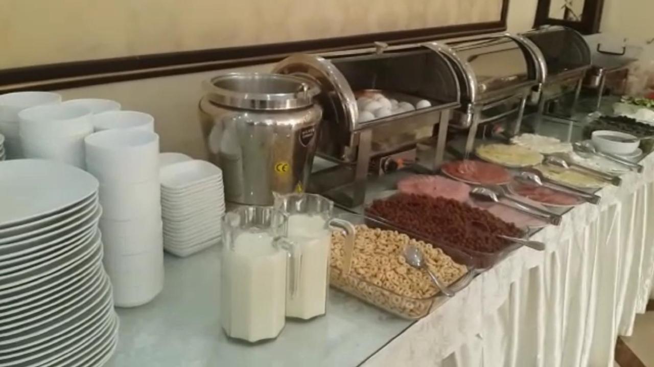 Askar Hotel Баку Екстериор снимка